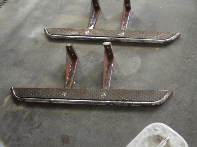 4×4 Side Steps